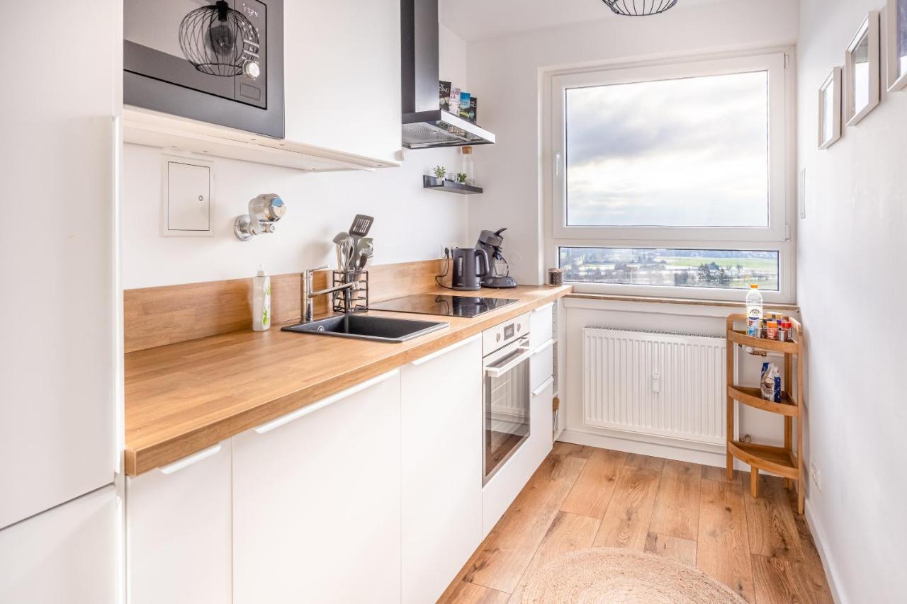 Moderne 2-zimmer-wohnung Mit Atemberaubender Skyline Aussicht Auf Frankfurt! * Steinbach im Taunus